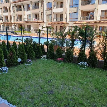 Sarafovo Sea Star Apartment Burgas Luaran gambar