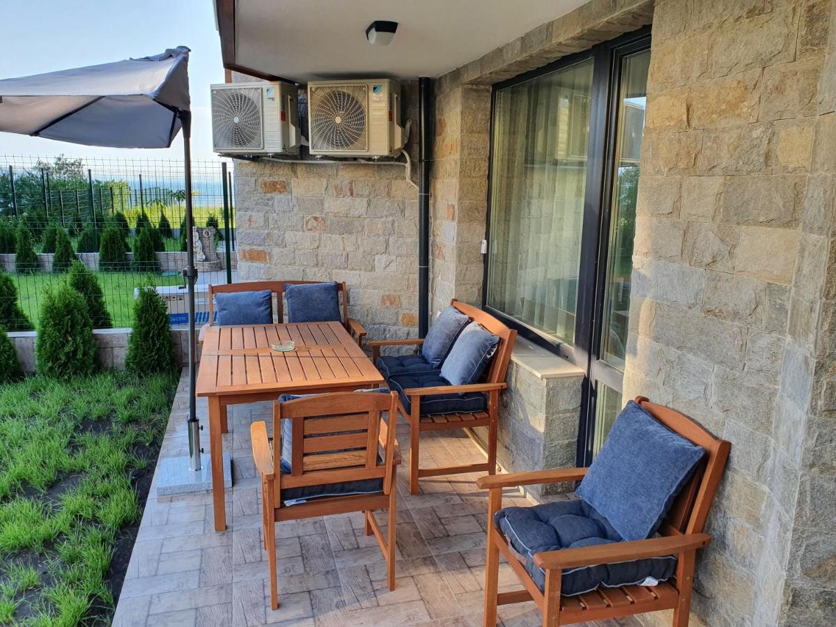Sarafovo Sea Star Apartment Burgas Luaran gambar